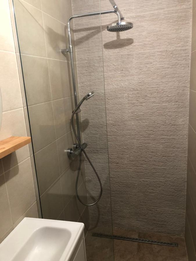 Apartament 2 Camere La Casa - Bucuresti المظهر الخارجي الصورة